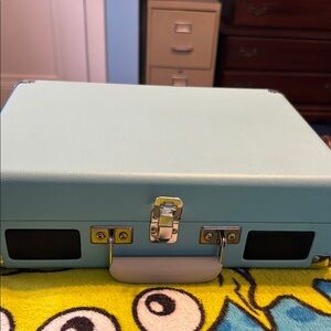 Vintage Style Turquoise Suitcase
